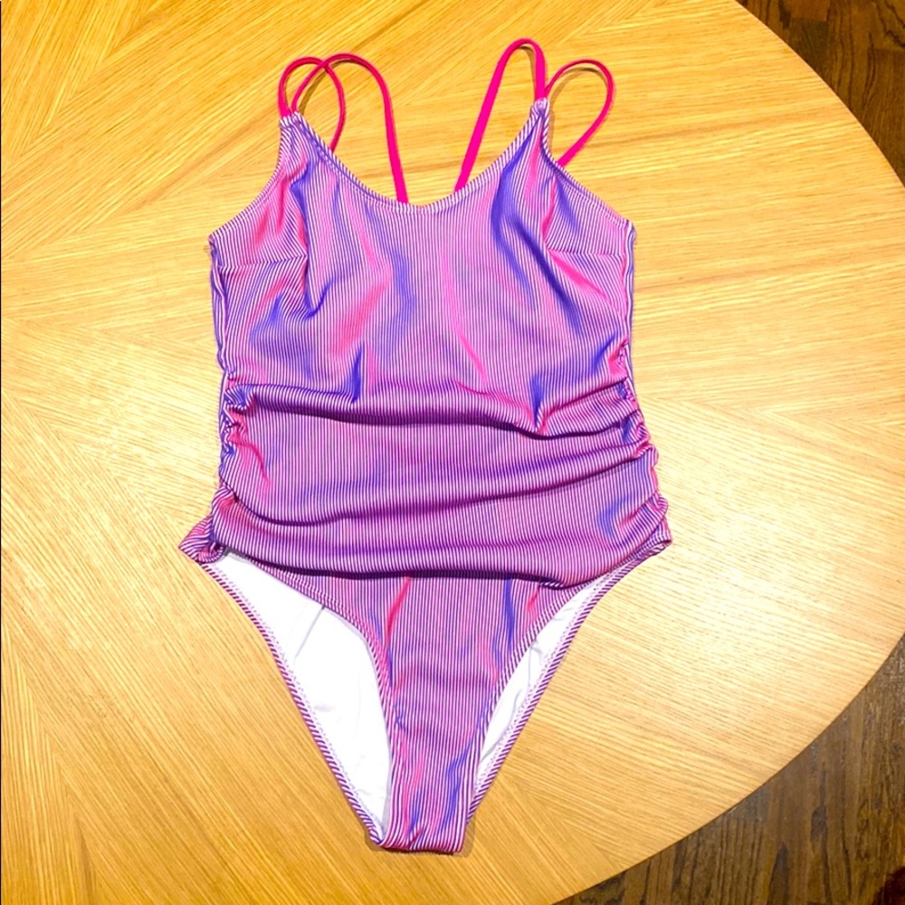 Cupshe one piece rouched swimsuit worn once